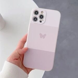 Chic Butterfly Phone Case in Light Pink